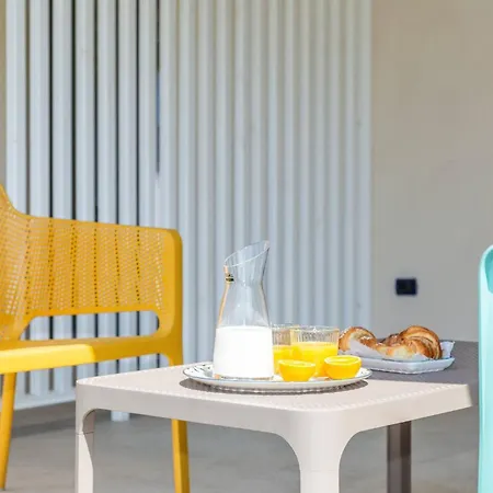 7 Di Desing A 200m Dal Mare * Àrbatax